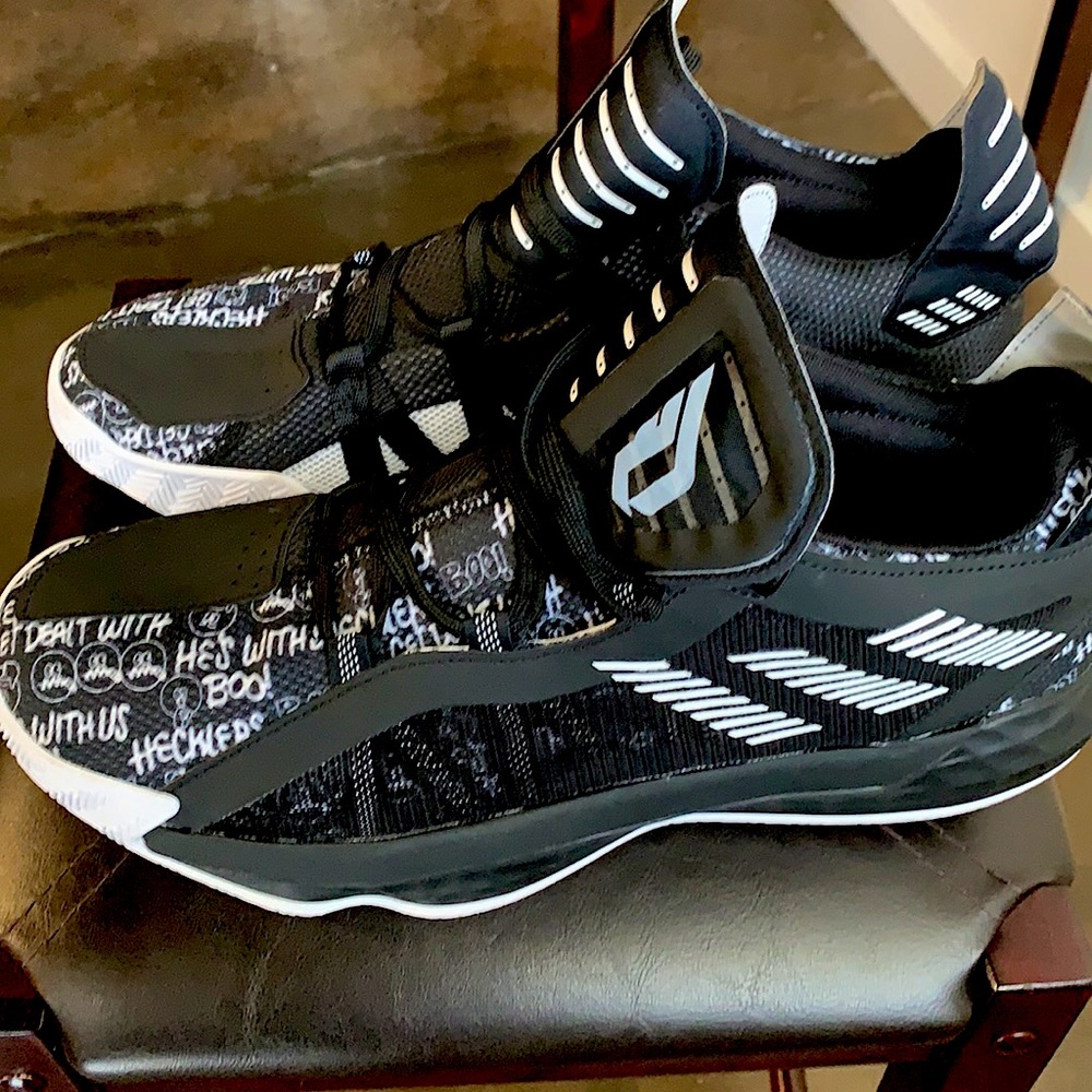 Adidas Damian Lillard 5 “Hecklers Get Dealt With”